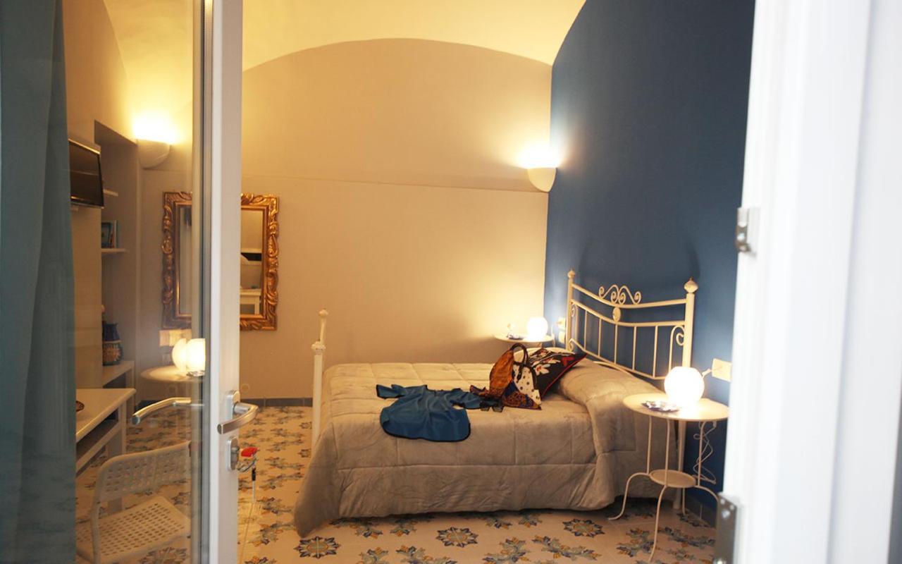 Domus Vilu Bed & Breakfast Nocera Superiore Eksteriør bilde