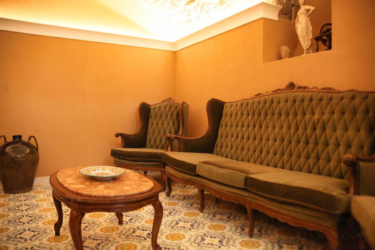 Domus Vilu Bed & Breakfast Nocera Superiore Eksteriør bilde