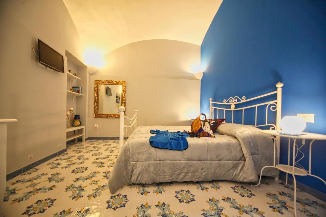 Domus Vilu Bed & Breakfast Nocera Superiore Eksteriør bilde