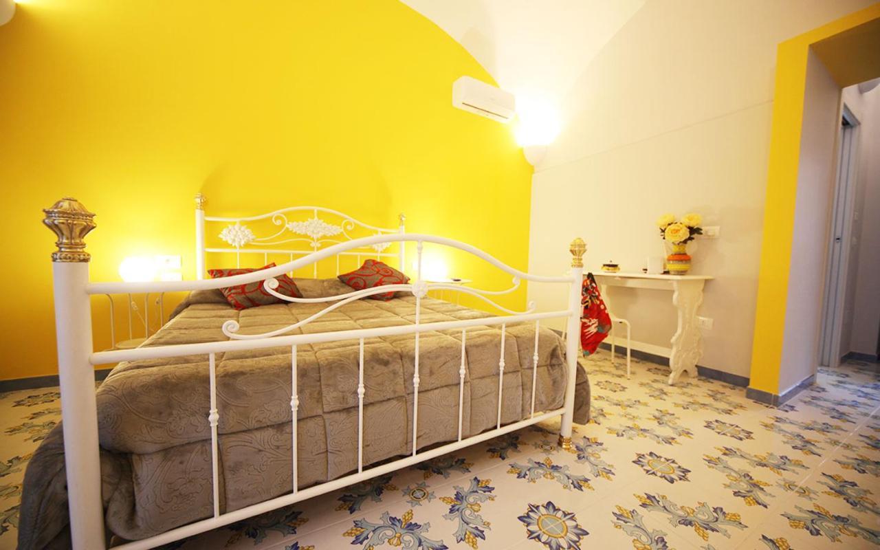 Domus Vilu Bed & Breakfast Nocera Superiore Eksteriør bilde